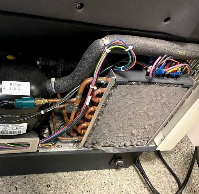 Shaker and incubator preventive maintenance by MedRun